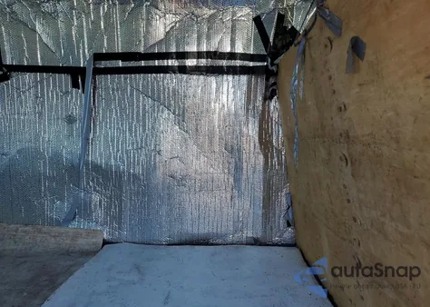 2016 Ford Transit T-250 z USA, uszkodzony, nr VIN 1FTYR2XM0GKB44966